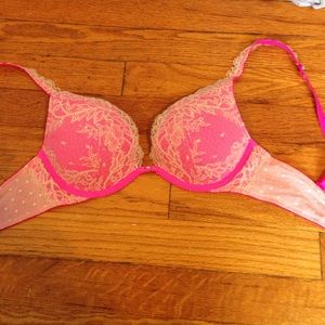 Victoria's Secret Bra