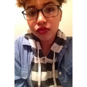 Meet your Posher, Rae