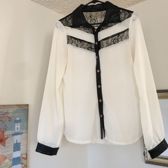 Chiffon top! - Picture 1 of 4