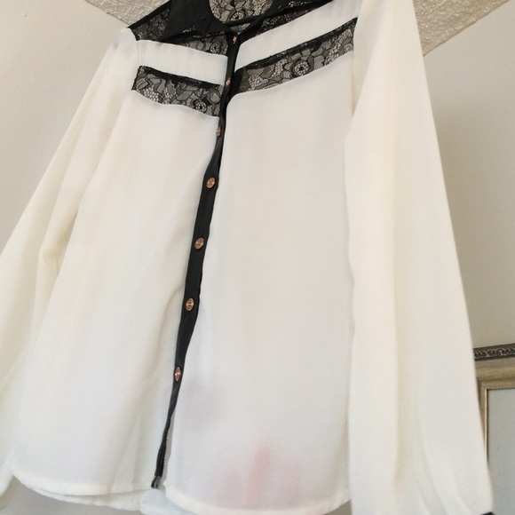 Chiffon top! - Picture 2 of 4