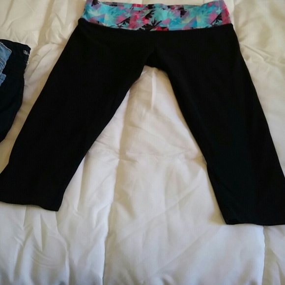 Mossimo work out capris