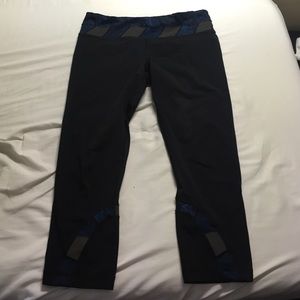 Lululemon cropped leggings