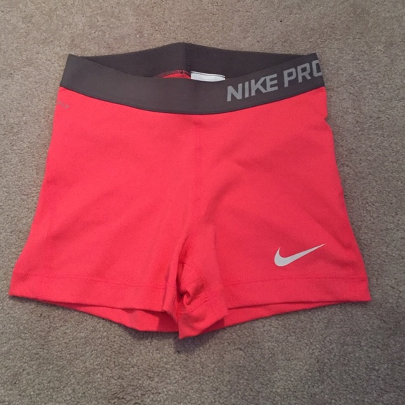 Nike pros