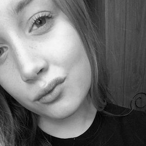 Meet your Posher, Allyson