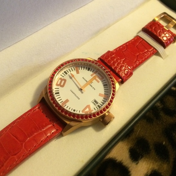 Marc Coblen Rosegold & Red watch - Picture 2 of 4