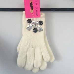 Betsey Johnson gloves