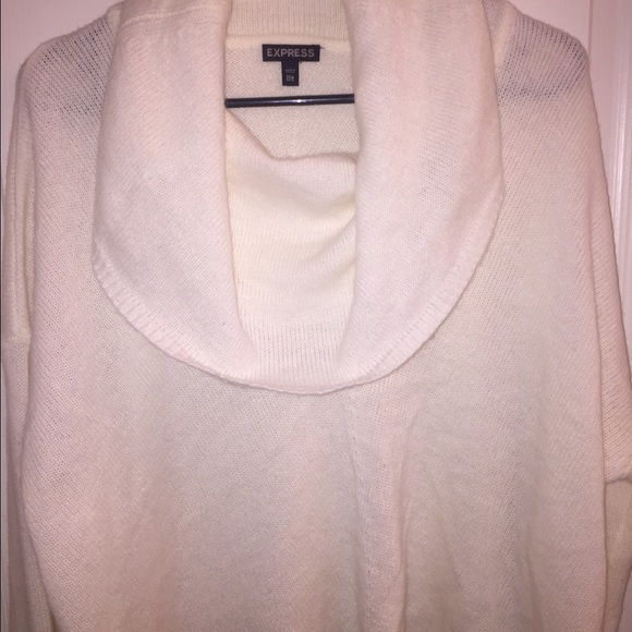 Nwot Cream colored M/L Express sweater - Picture 3 of 3