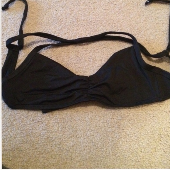 Cute black swim top!