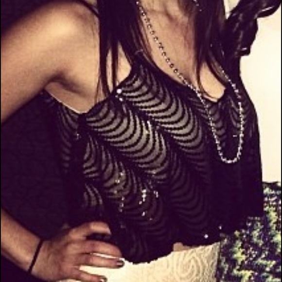 Black sequins crop top! Cute for New Years! - Picture 4 of 4