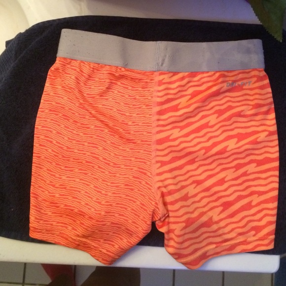 Nike DRI FIT Shorts😄 - Picture 2 of 3