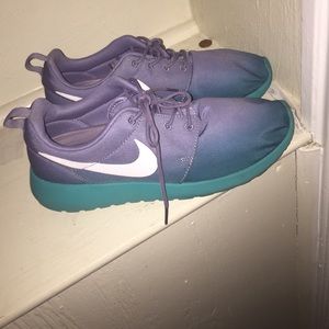Nike Roshe runs