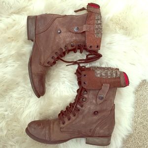 Steve Madden Boots ❤️