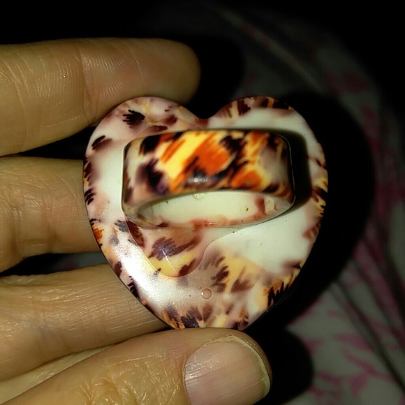 Pretty heart ring - Picture 2 of 2
