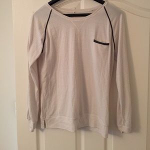 Lululemon long sleeve to and from tee