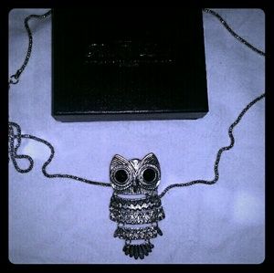 Park lane silver owl necklace