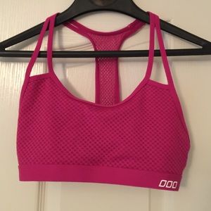 Lorna Jane hot pink mesh sports bra