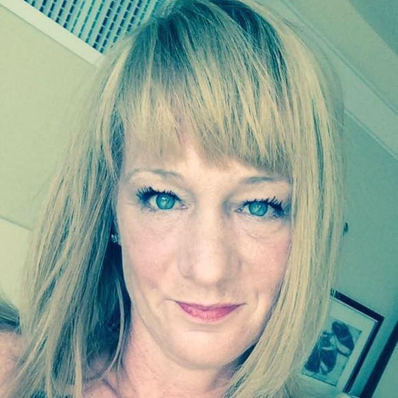 Meet your Posher, Candace