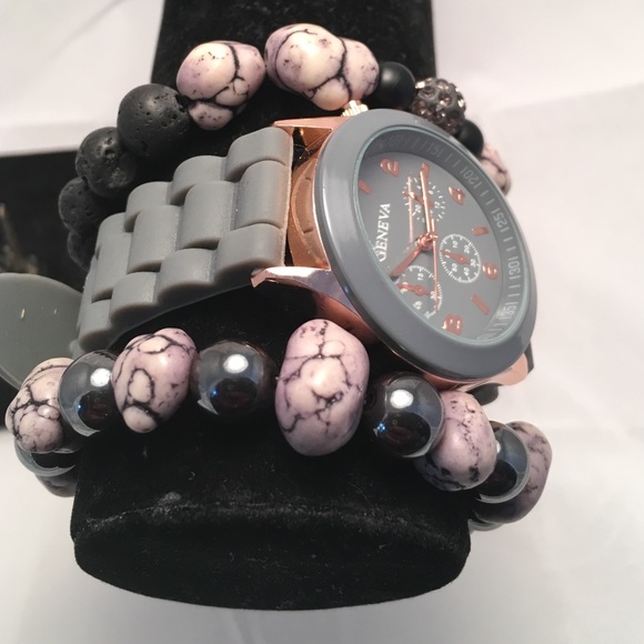 Grey Set - Picture 4 of 4