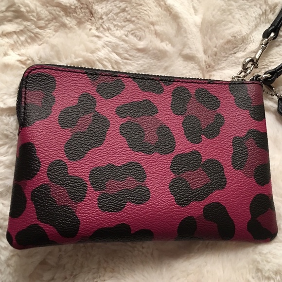 Coach Leopard Wristlet - Picture 3 of 4