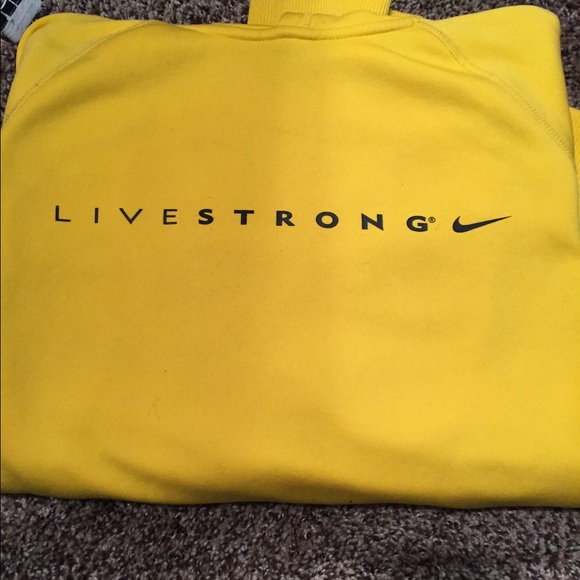 Live strong sweatshirt!!