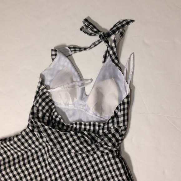 Pinnup checkered halter dress ❤️❤️❤️❤️ BUNDLE - Picture 3 of 4