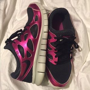 Nike Free Runs