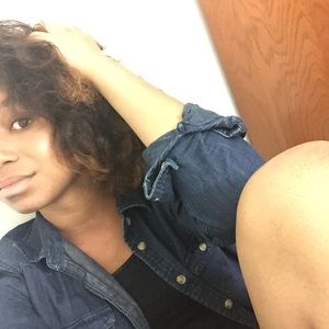Meet your Posher, Alexandria