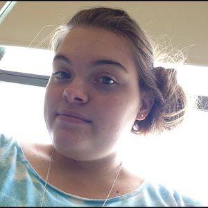 Meet your Posher, Kaitlin