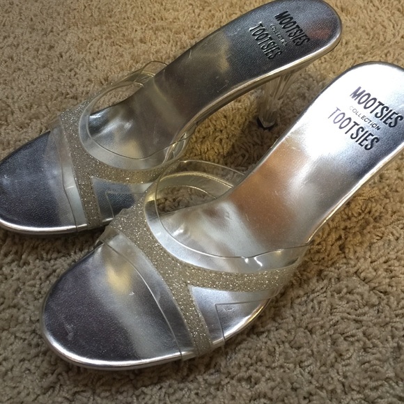 Glitter Heels - Picture 1 of 2