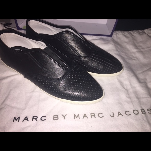 Marc by Marc Jacobs - Picture 1 of 4