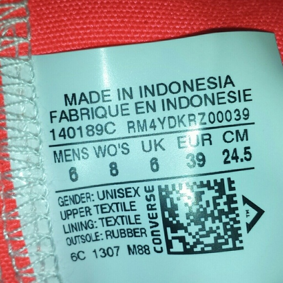 Converses - Picture 3 of 3