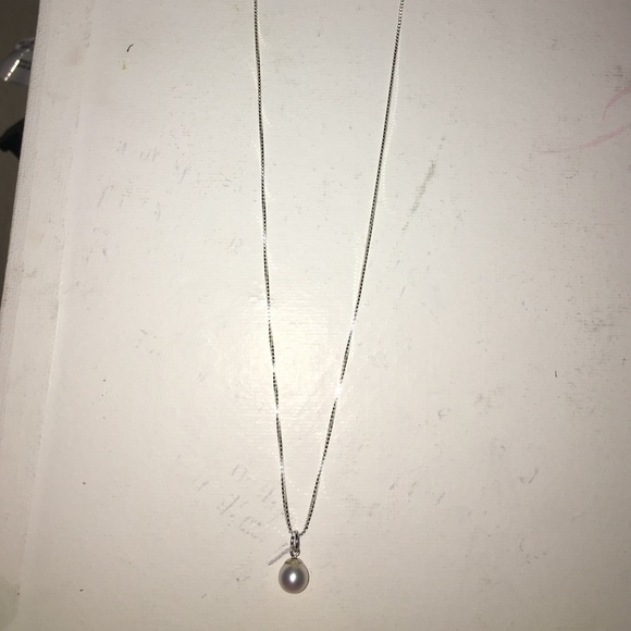 Pearl necklace