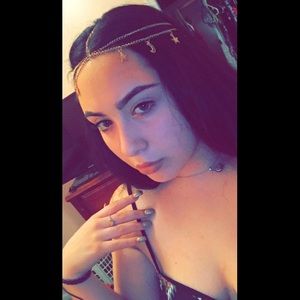 Meet your Posher, Brooke