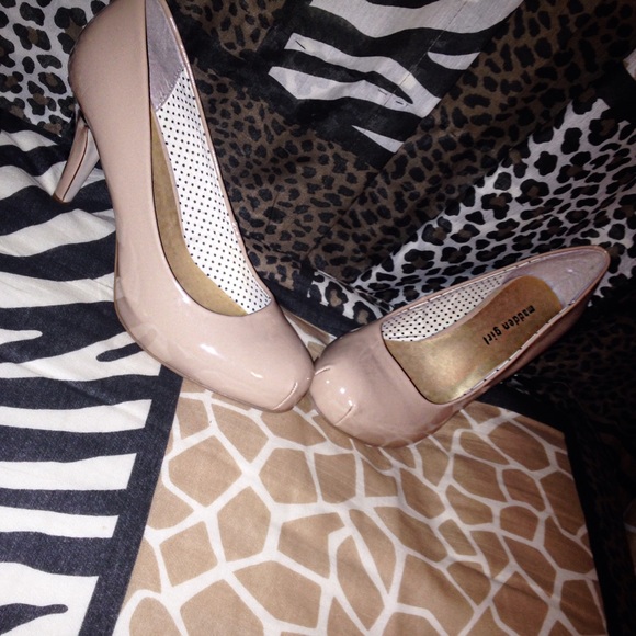 High-heels