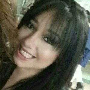 Meet your Posher, Diana