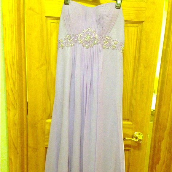 Prom/Formal Dress - Picture 1 of 4