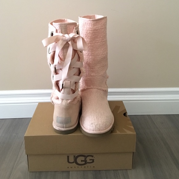 Ugg Heirloom Lace-Up Boots