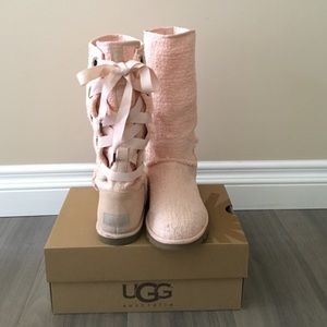 Ugg Heirloom Lace-Up Boots