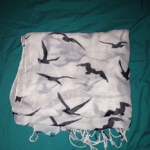 Bird scarf