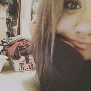 Meet your Posher, Lexx