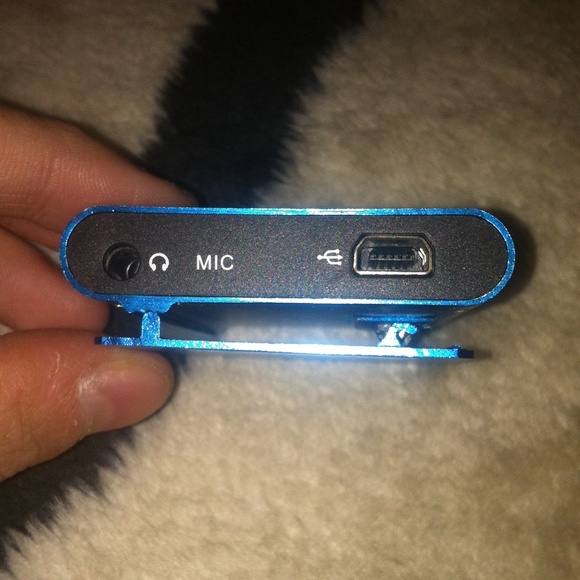 Mini iPod - Picture 2 of 2