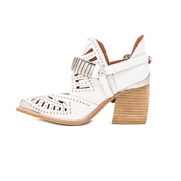 Jeffrey Campbell Calhoun Bootie - Picture 4 of 4