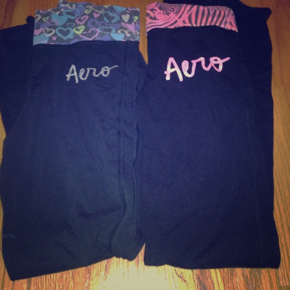 TWO PAIRS, Aeropostalé yoga pants