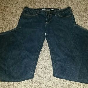 Comfy bullhead jeans