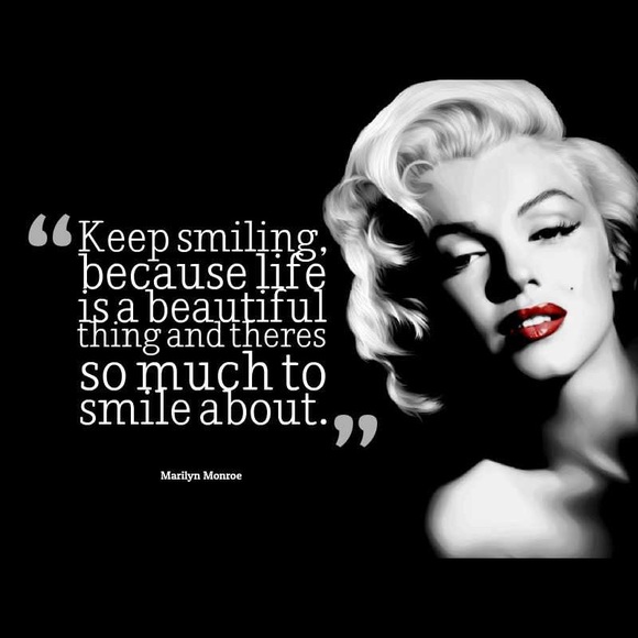 WELCOME TO MY CLOSET - Picture 3 of 3