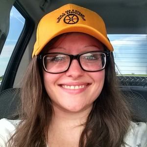 Meet your Posher, Mandy