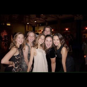 Meet your Posher, Lauren