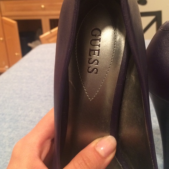 Guess pumps - Picture 2 of 4