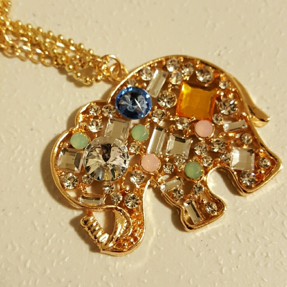 Elephant Necklace - Picture 3 of 4