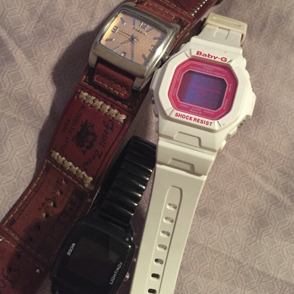 3 watches (one Fossil)